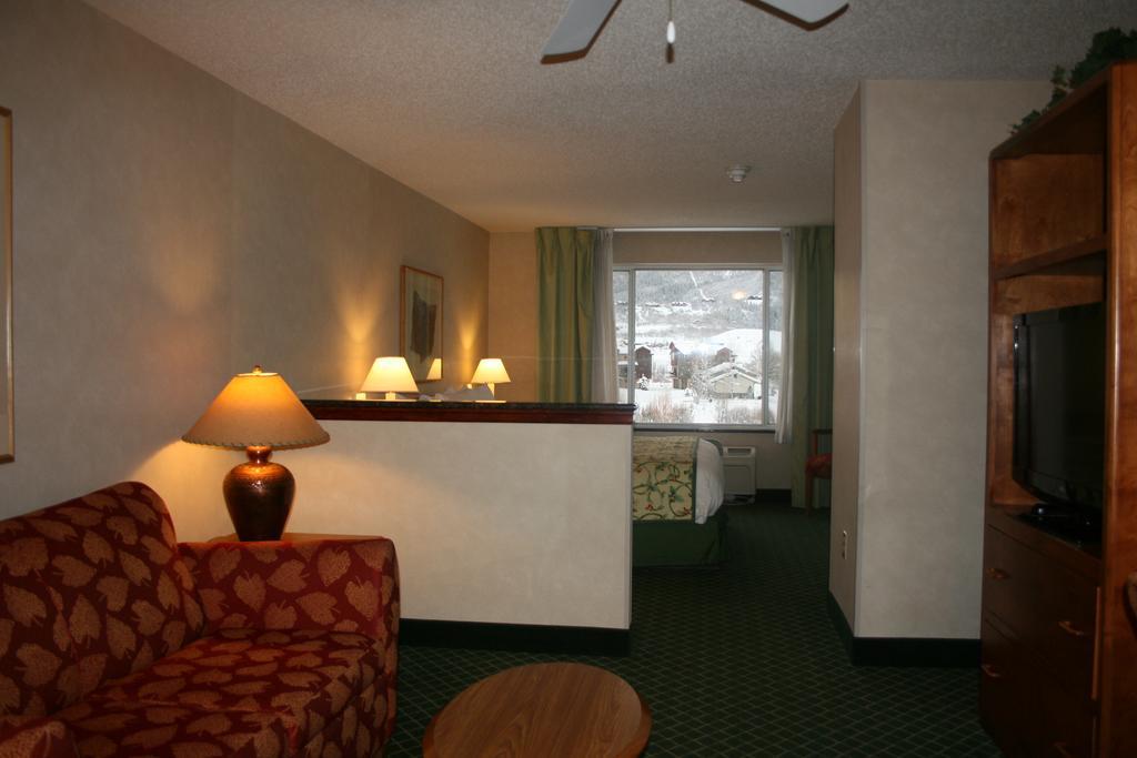 Fairfield Inn & Suites By Marriott Steamboat Springs Εξωτερικό φωτογραφία
