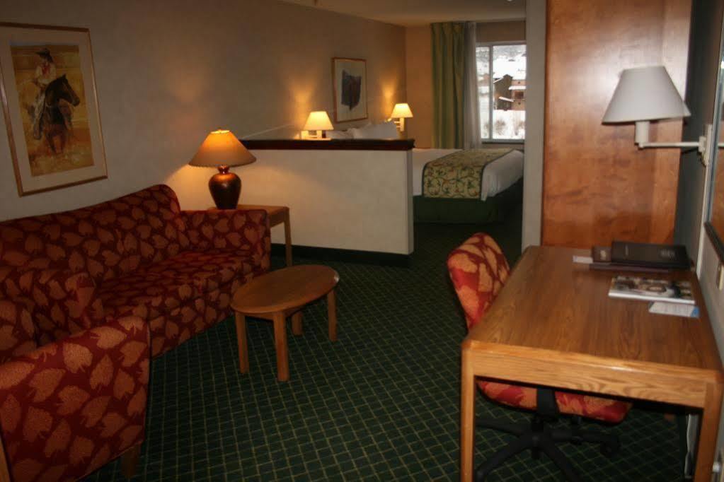 Fairfield Inn & Suites By Marriott Steamboat Springs Εξωτερικό φωτογραφία